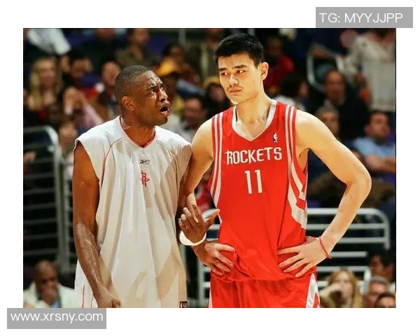 姚明与CBA标志的传奇之路：从篮球巨星到中国篮球的象征