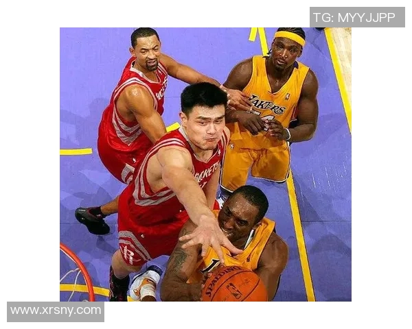 姚明与克里相聚篮球盛会共话体育精神与友谊的未来