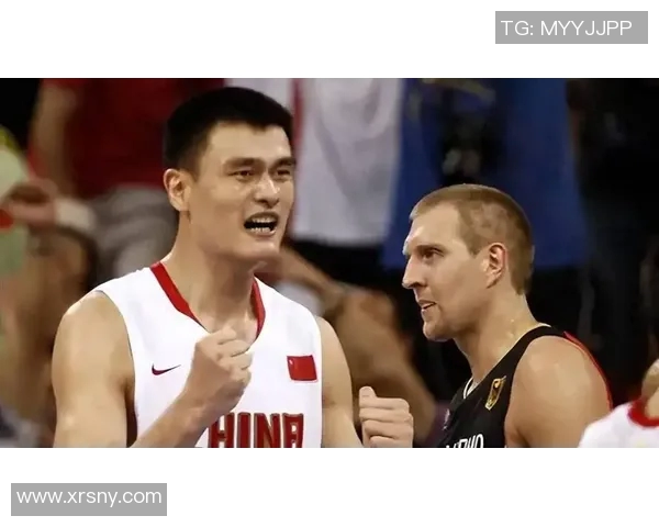 姚明与拉塞尔的篮球传奇对比:技术风格与时代影响的深度分析 姚明与拉塞尔的篮球传奇对比:技术风格与时代影响的深度分析